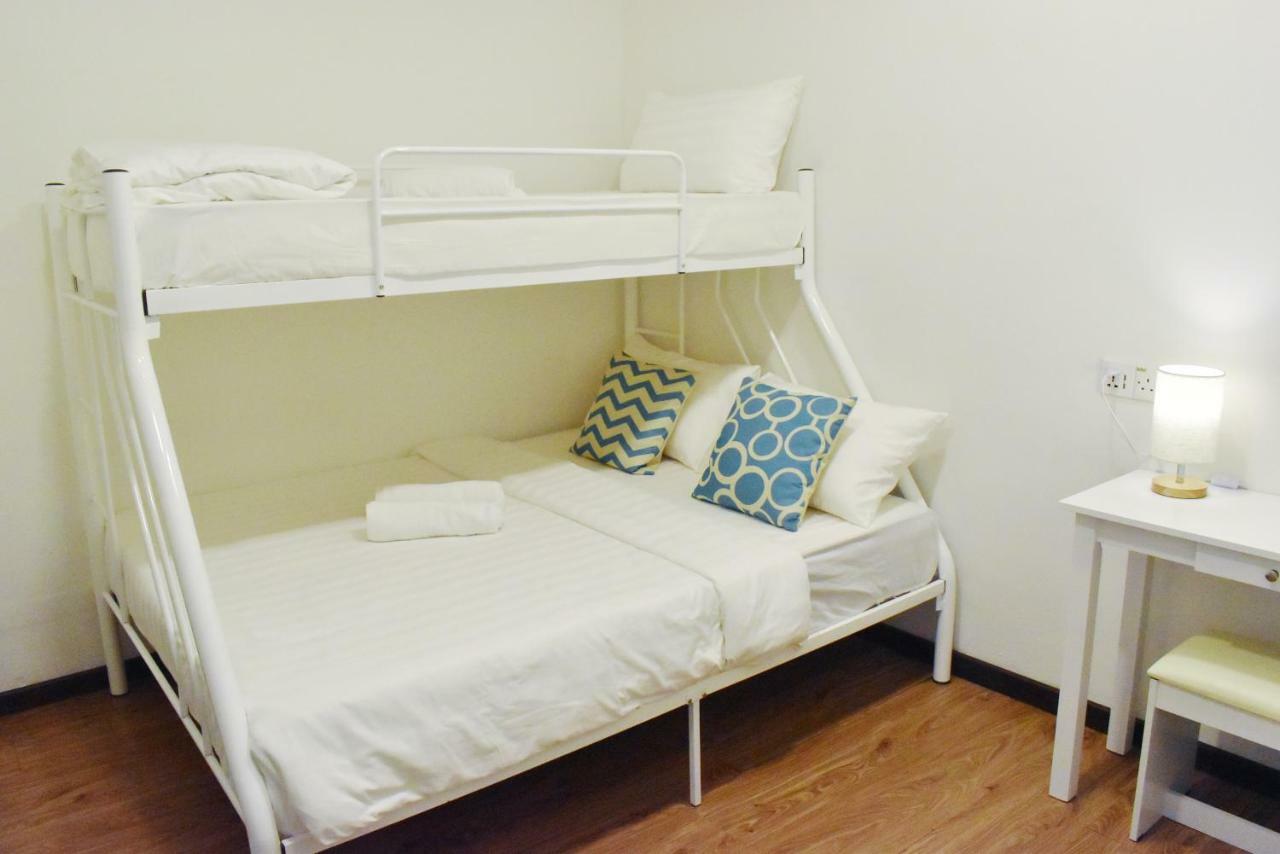 Ocean House Hostel Semporna Ngoại thất bức ảnh