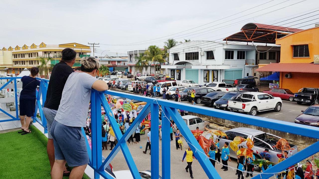 Ocean House Hostel Semporna Ngoại thất bức ảnh