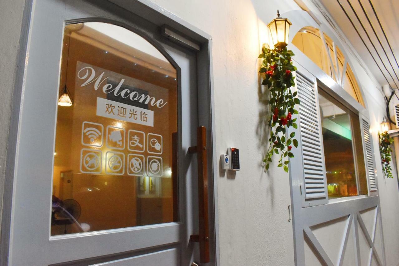 Ocean House Hostel Semporna Ngoại thất bức ảnh