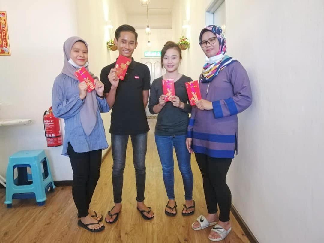 Ocean House Hostel Semporna Ngoại thất bức ảnh