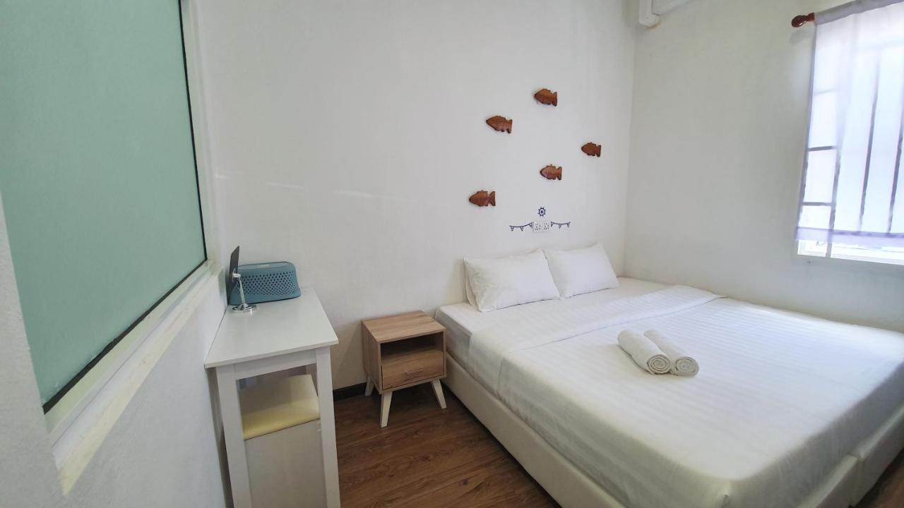 Ocean House Hostel Semporna Ngoại thất bức ảnh